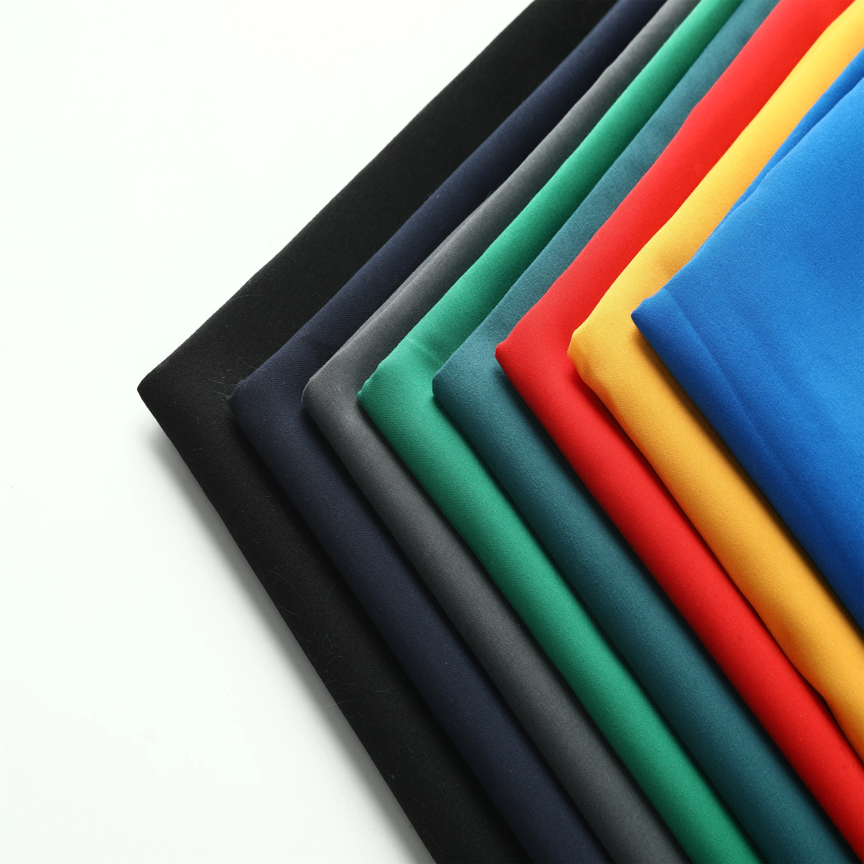 high quality colorful 100% polyester Waterproof  twill peach skin velvet cloth 75D*150D for garment