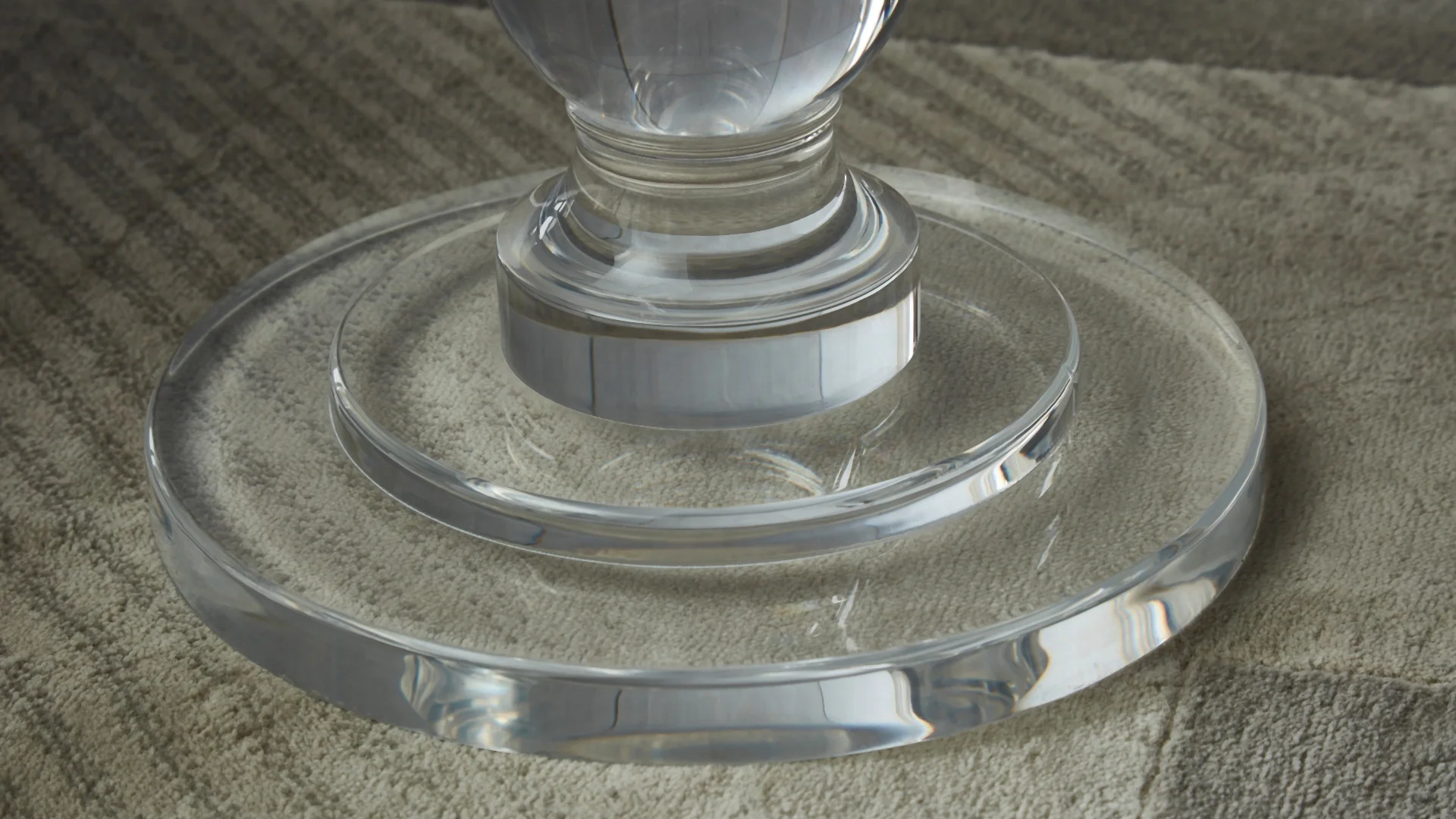 Factory wholesale acrylic end coffee table Luxury clear transparent criado mudo acrylic round side table