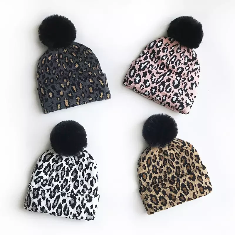 Wholesale New Lady Cheetah Leopard Pom Pom Knitted Hat Fashion Women Kids Winter Hats Toddler Kids Baby Beanies