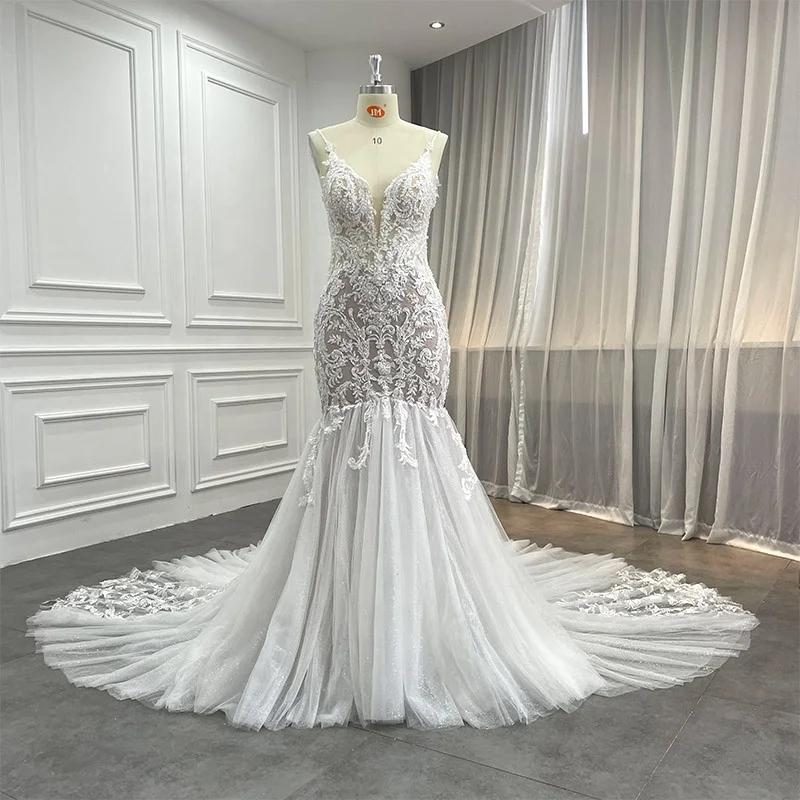 Manufacturers Mermaid Trumpet Sparkle Heavily Beaded Bridal Gown Lace Applique Crystal Plunging V Wedding Dress with Long Veil