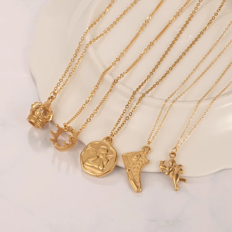 18K Vintage Gold Crown Pendant 15mm Fashion Stainless Steel Jewelry Women Men Crown Necklace