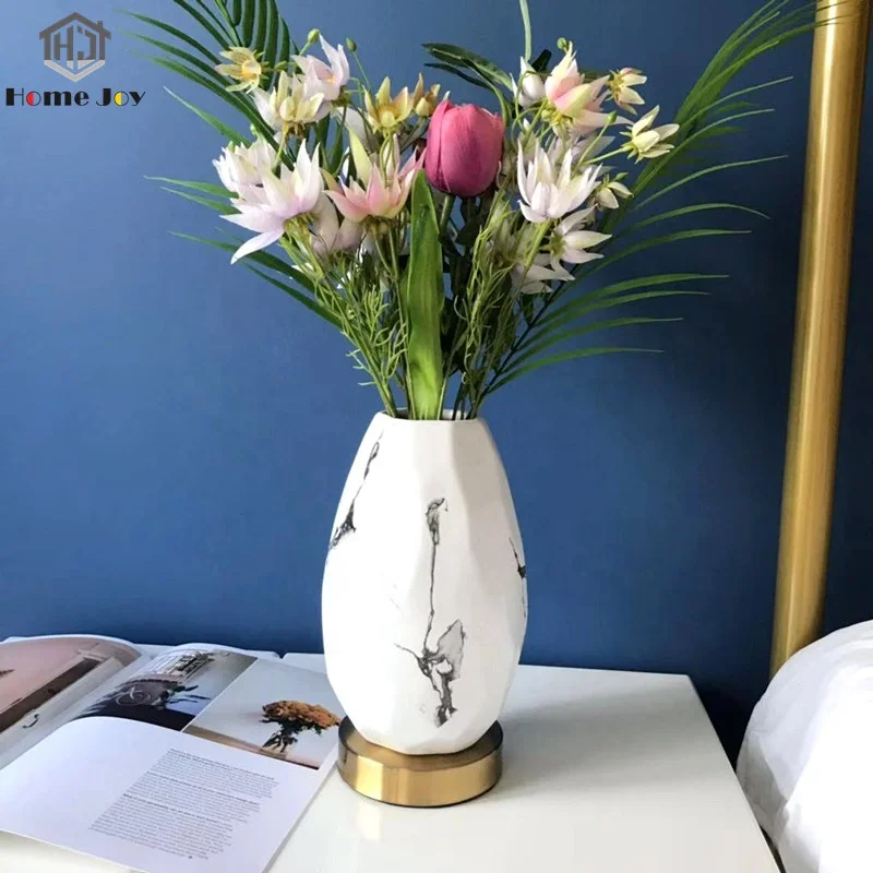 Northern Europe style household decoration luxury home accessories white ceramic handcrafted ornaments nordic vase metal base