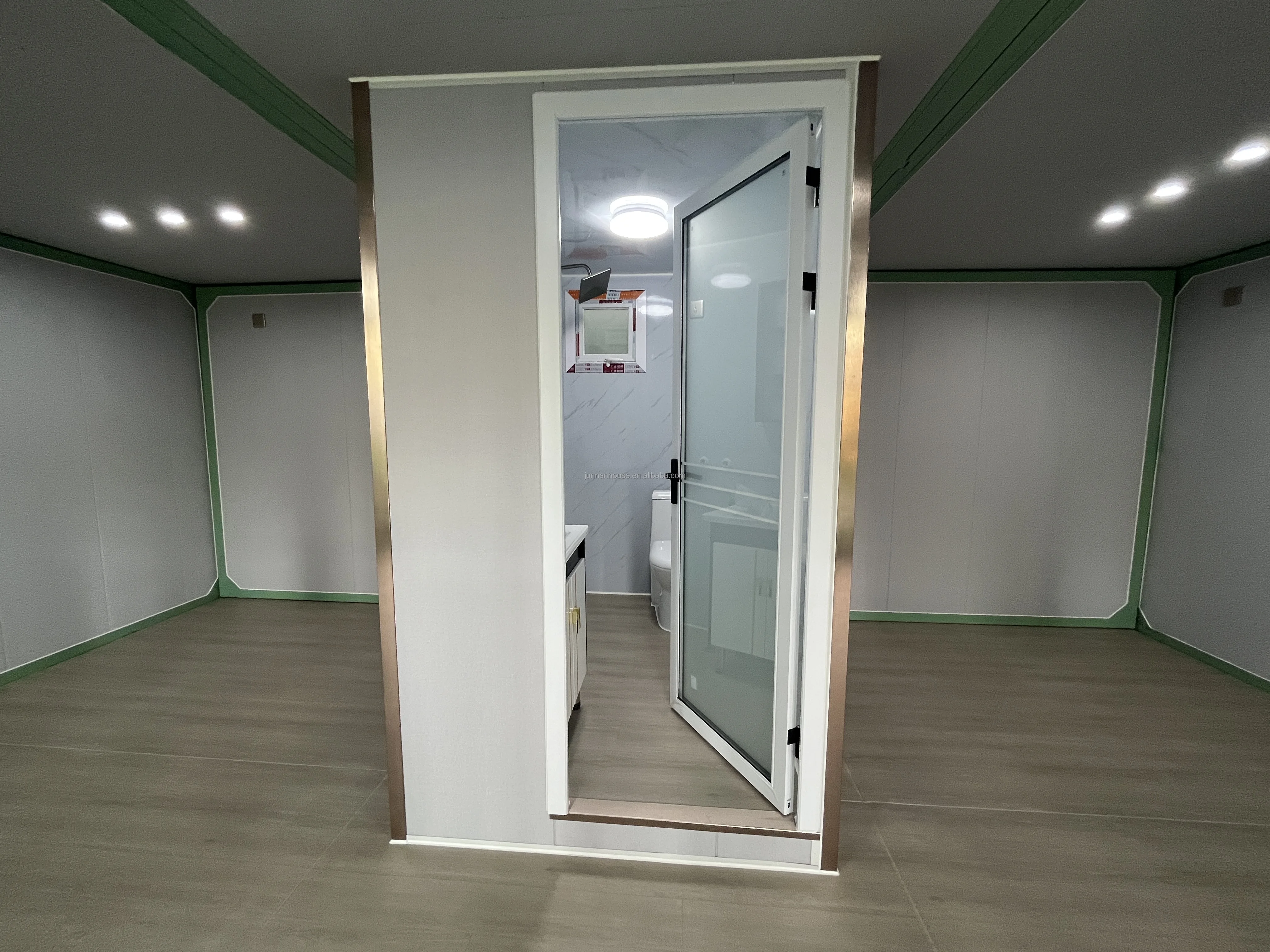 20ft double-story office prefabricated shipping double-wing expandable folding container houses with terrace stairs and canopy