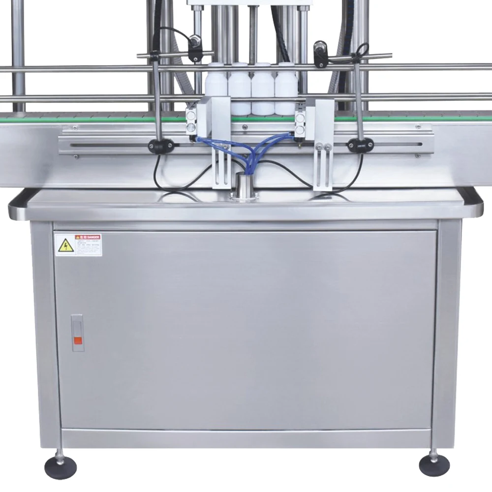 Automatic 4 head Lubricating Oil Fuel additive engine lube oil  motor car liquid bottle filling machine