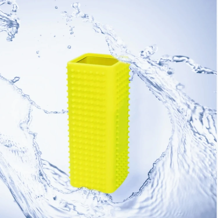 Pet Hair Roller Cleaner Cat and Dog Grooming Brush Hair Removal Tool Pet Bath Brush Dehairer