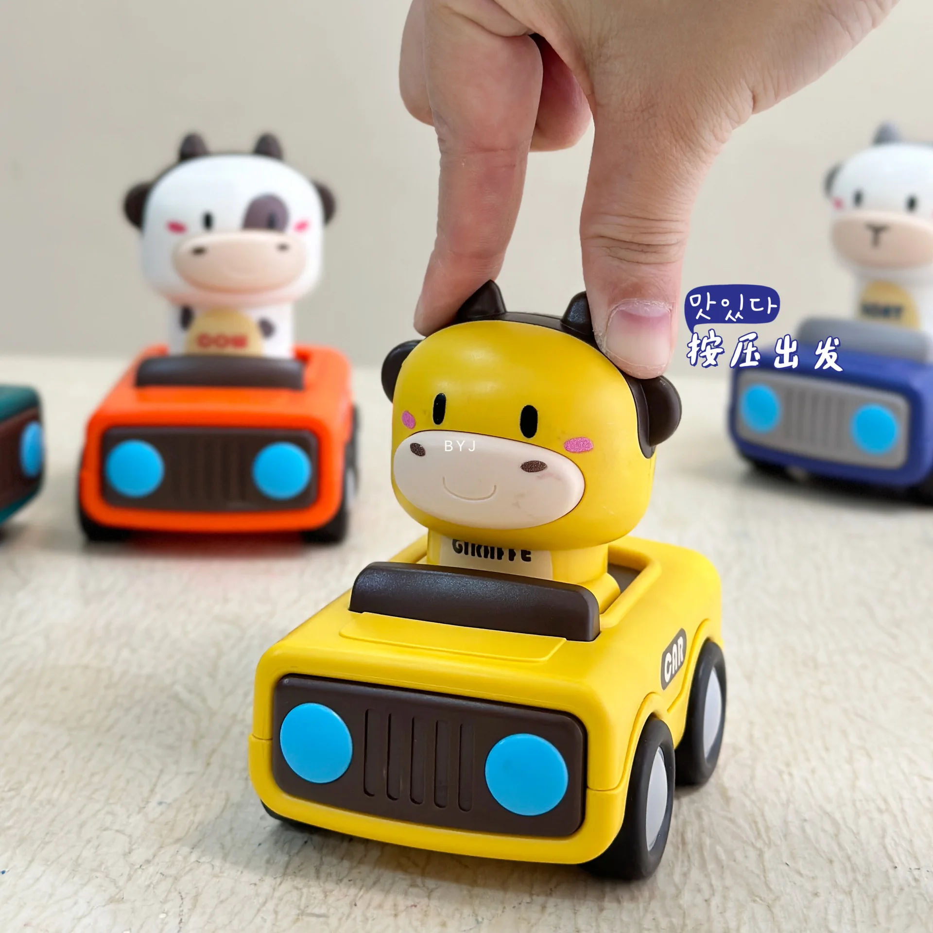 New Press and Go Car Toys for Toddlers Cute Baby Animal Racing Cars Infant Play Vehicle Toys for Kids Gift