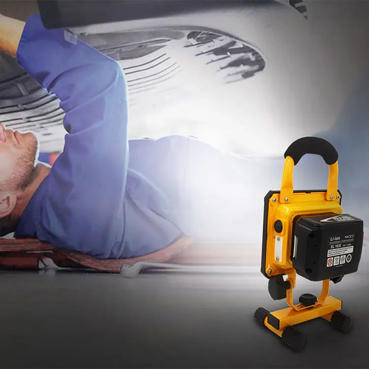 Portable flood light Magnetic base led work lights Outdoor Cordless compatible with tool battery for workshop Car Repair