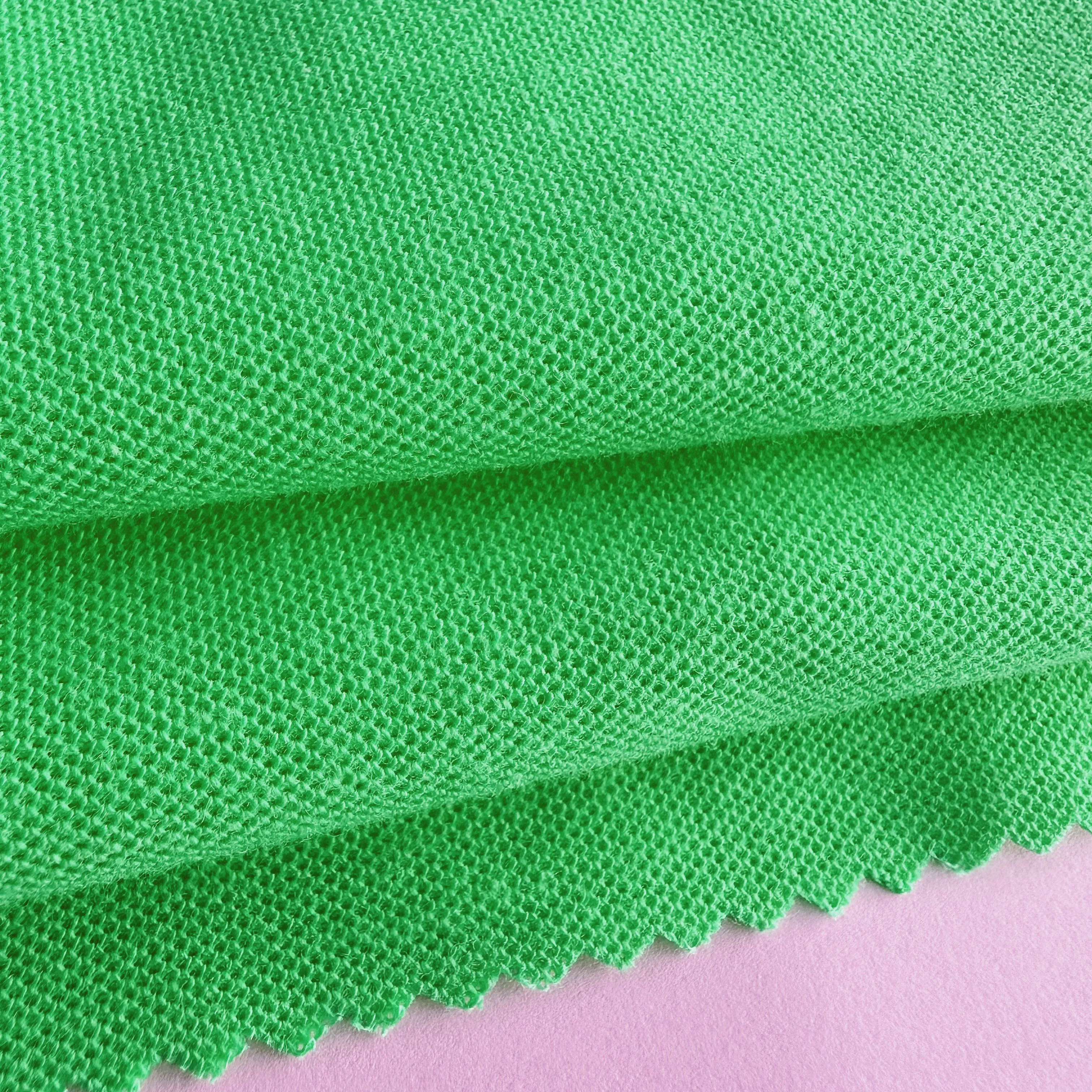 China 220gsm polyester cotton TC pique knitted sport pique fabric for polo shirt
