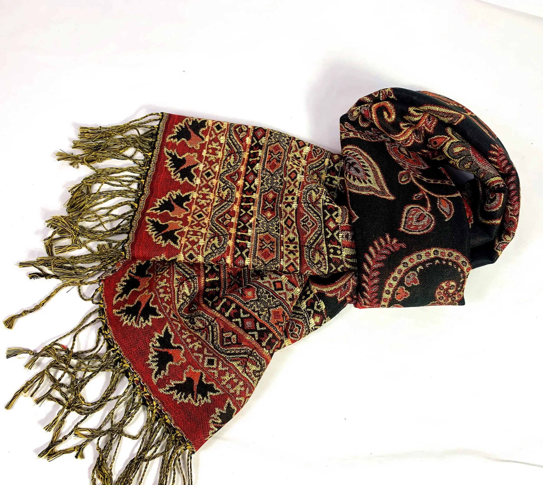 Fashion quality luxury shawls hot printed winter tassel fringe pashmina cashmere scarf women