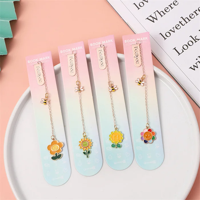 Bookmark4006 (1).jpg