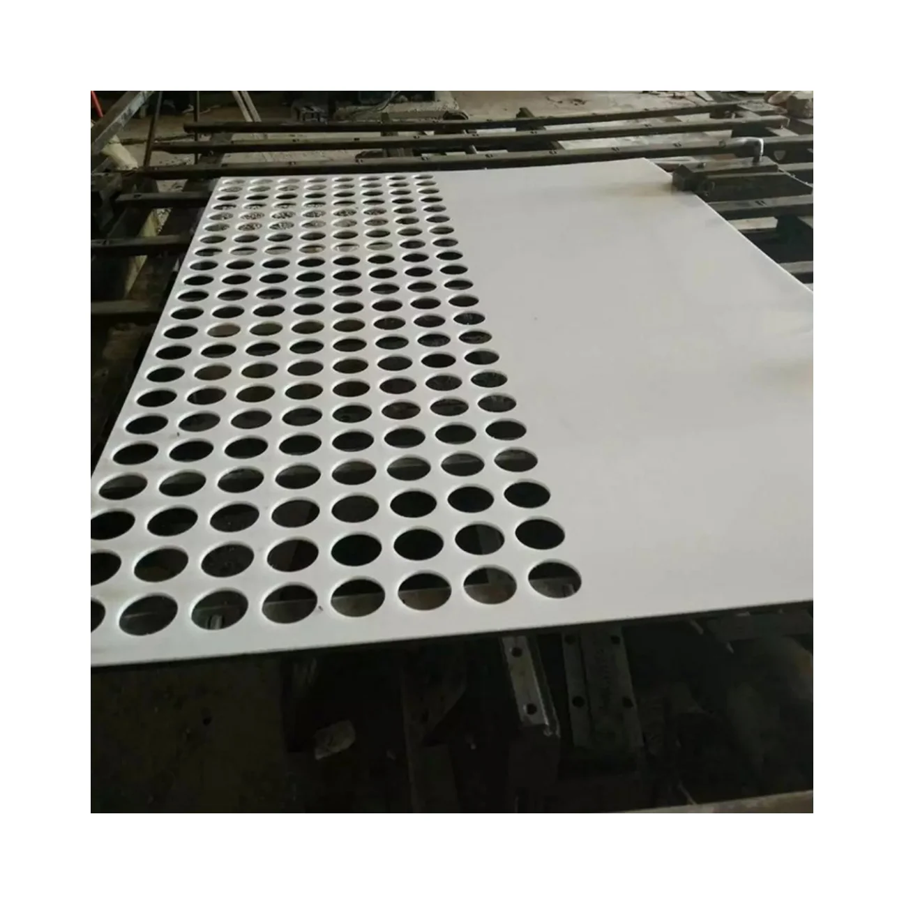 China Direct Sale OEM ODM Carbon Steel High Open Area Chain Plate with Technical Support for Food Production Line