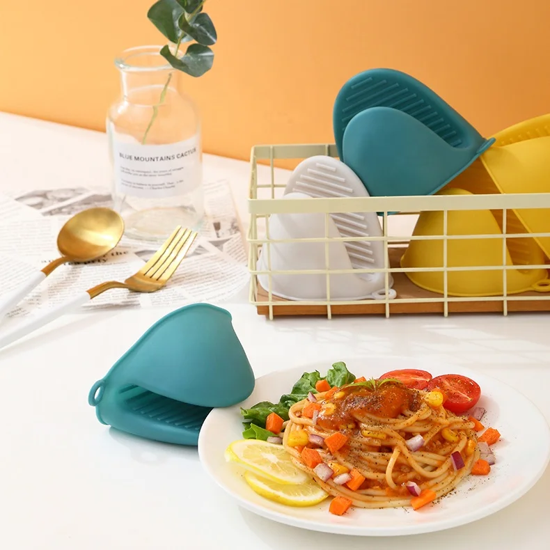 Food Grade Silicone Oven Hand Clip Kitchen Gadget High Temperature Resistance Silicone Oven Hand Clip