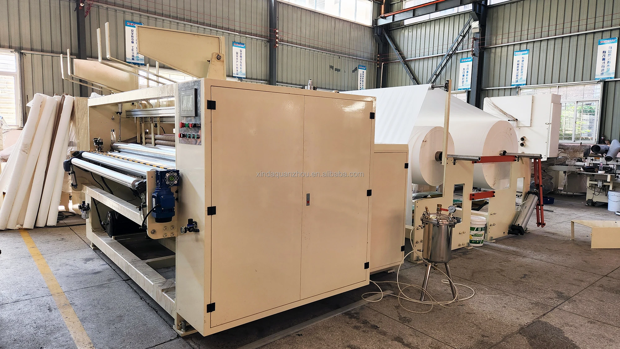 Manufacturing Rewinding Machinery Automatic Tissue Prices Toilet Paper Roll Making Machine Price