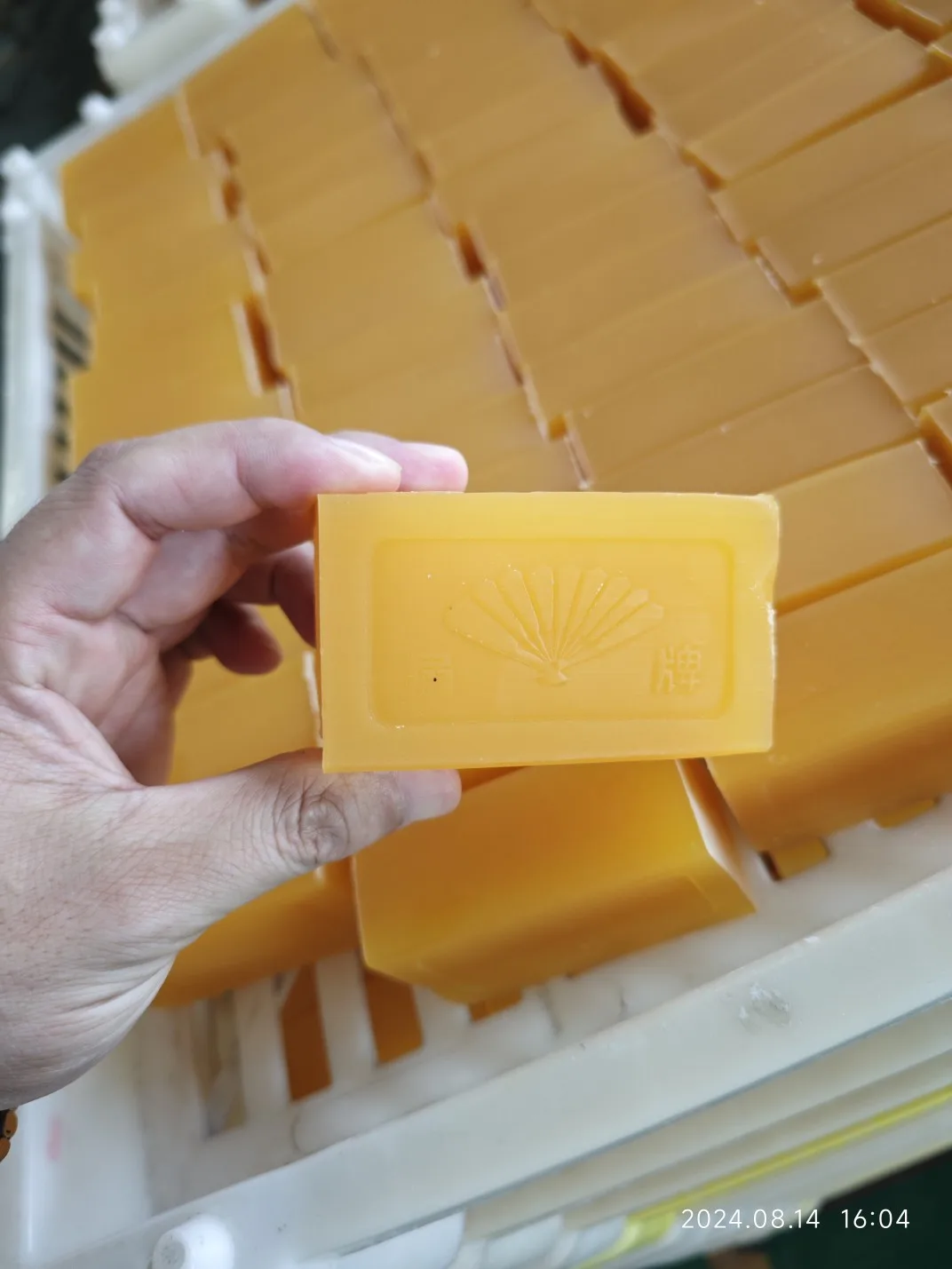 bar soaps for cleaning the hands face body detergent powders laundry cleaning purposes detergent soap Laundry Soap