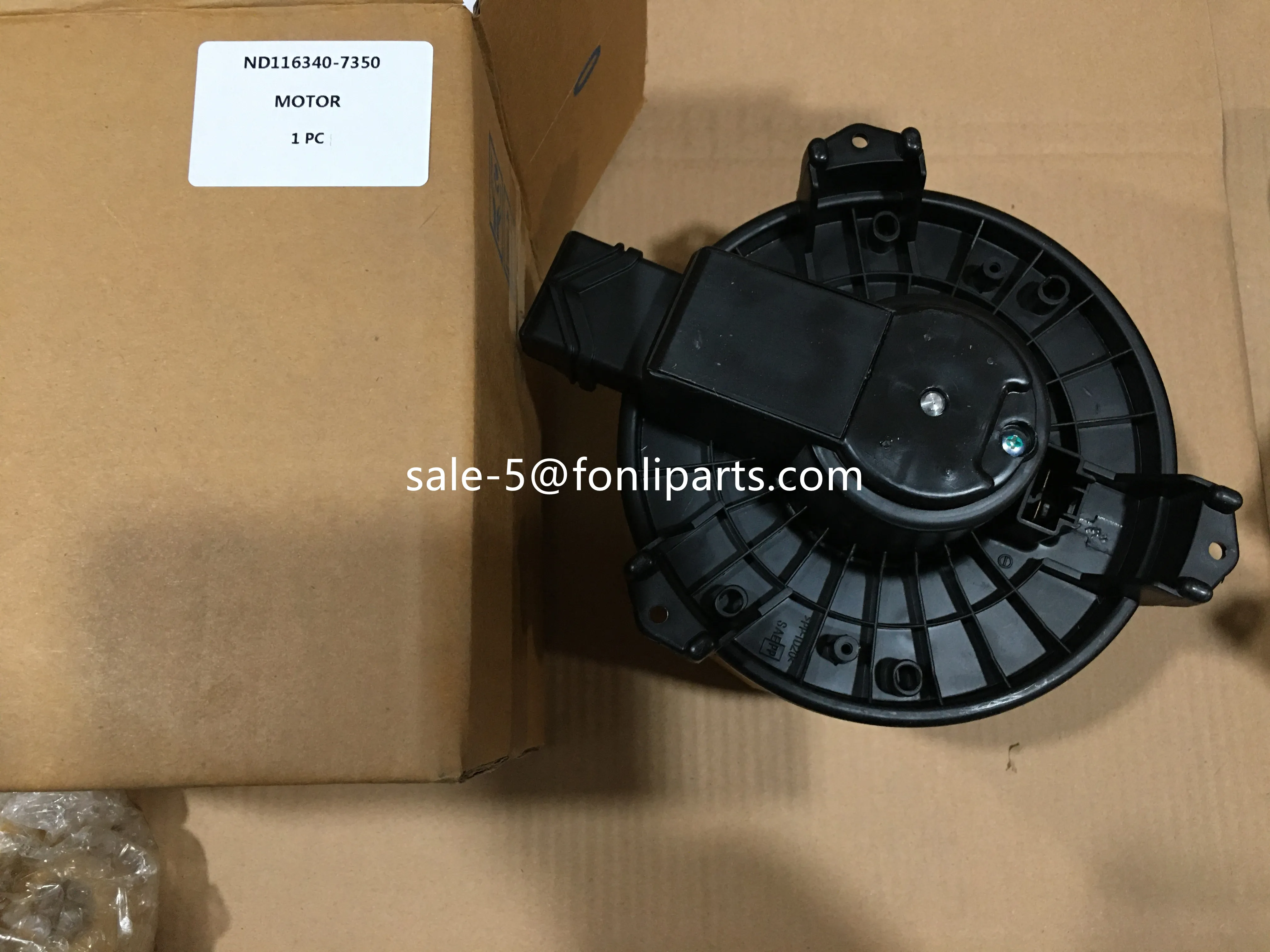 Excavator PC200-8 PC220-8 PC300-8 PC350-8 PC400-8 Fan Motor 116340-7350 ND116340-7350