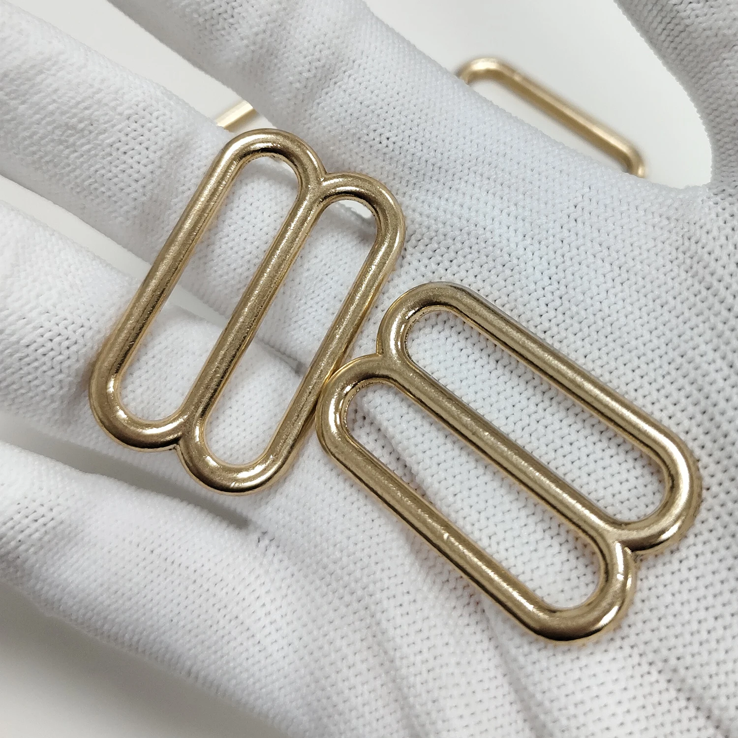 32mm Guangdong Hardware Fittings Light Gold Color Metal Adjustable Buckle for Students Schoolbag