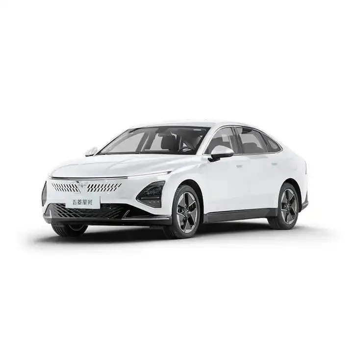 2023 Китай подержанная цена Электромобиль Wuling Xingguang для взрослых Phev седан гибридный автомобиль 5-местный б/у