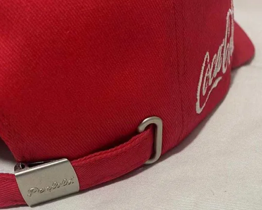 Wholesale Promotional Custom 3D Embroidery Stylish Bottle Opener Male Sports Baseball Cap and Hat with Embossed Metal Fastening