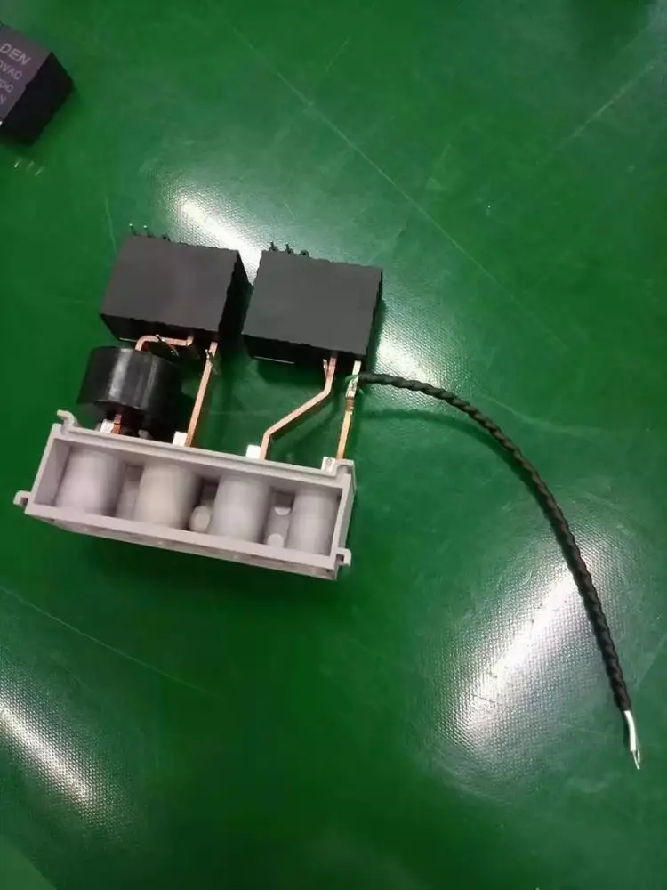 ZC81 Latching relay UC3 compliances Golden relay 100A  220V AC Relay