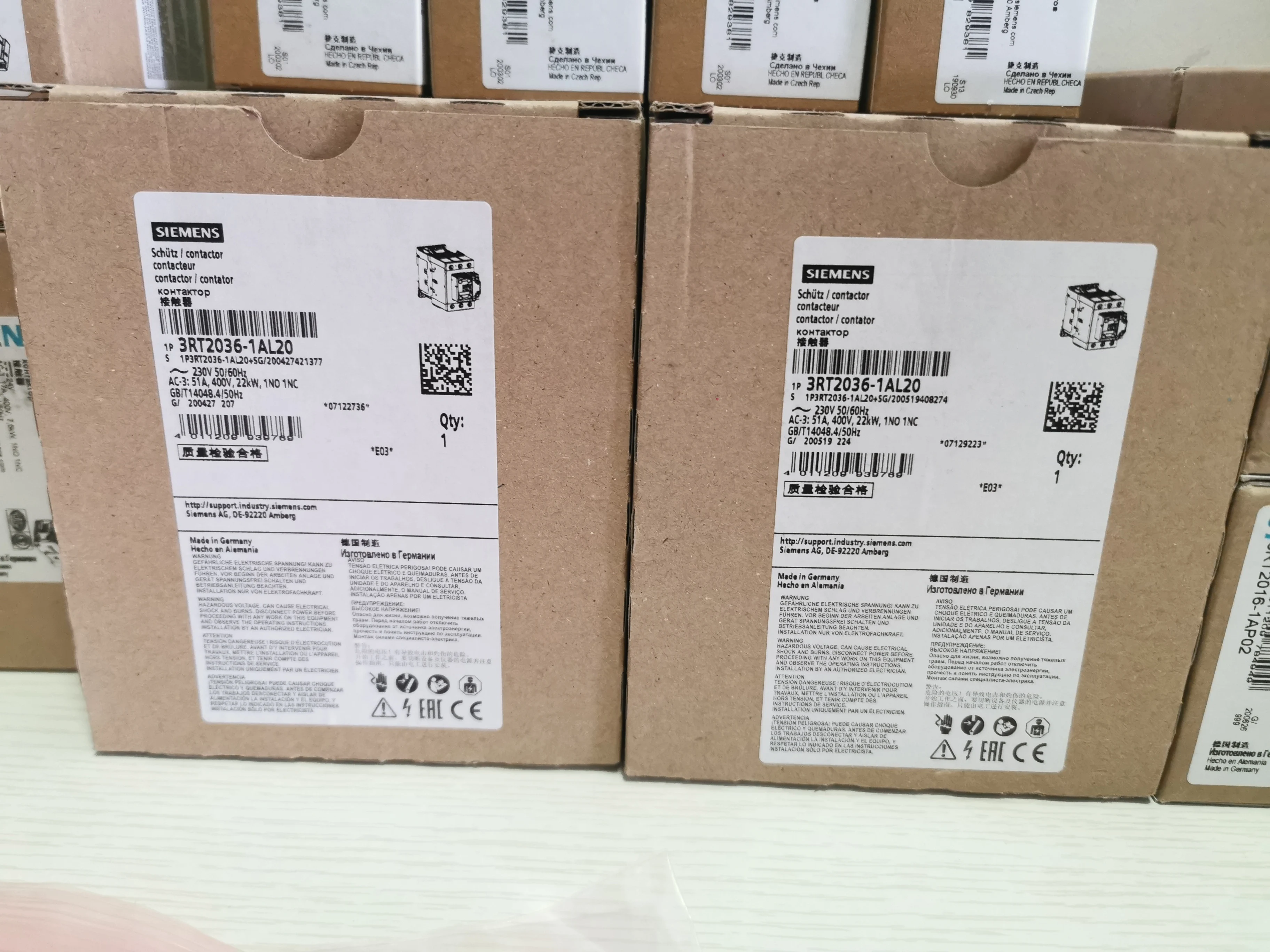 Siemens 3RT2036-1AL20 мощность AC-3 22kW /400V 1NO + 1NC 50/60Hz 3-Полюсные размер S2 винтовые