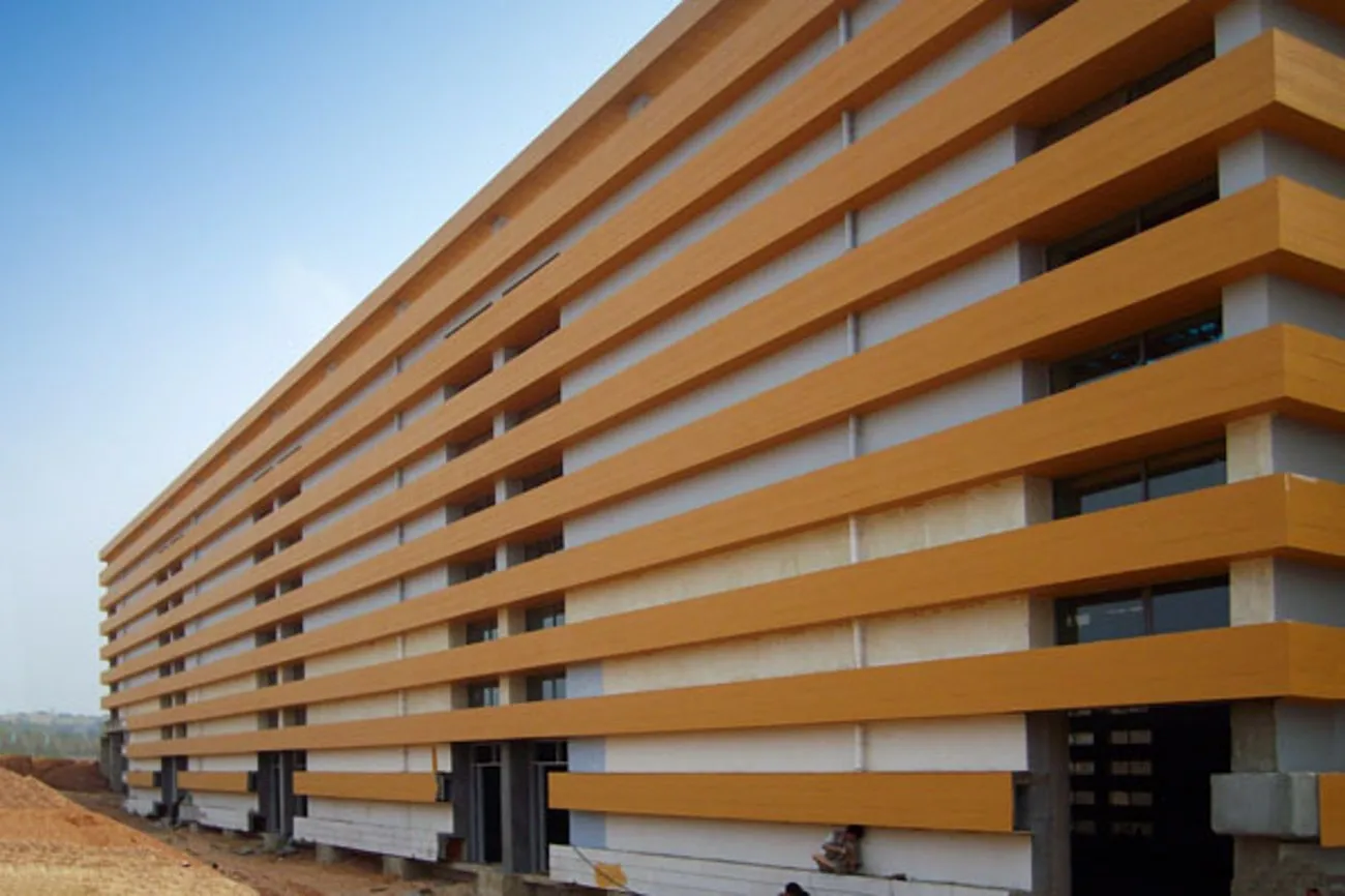 
Fiber Cement Siding Board for Vila and Exterior Wall Decoration Waterproof and Fireproof Cement Board Siding 