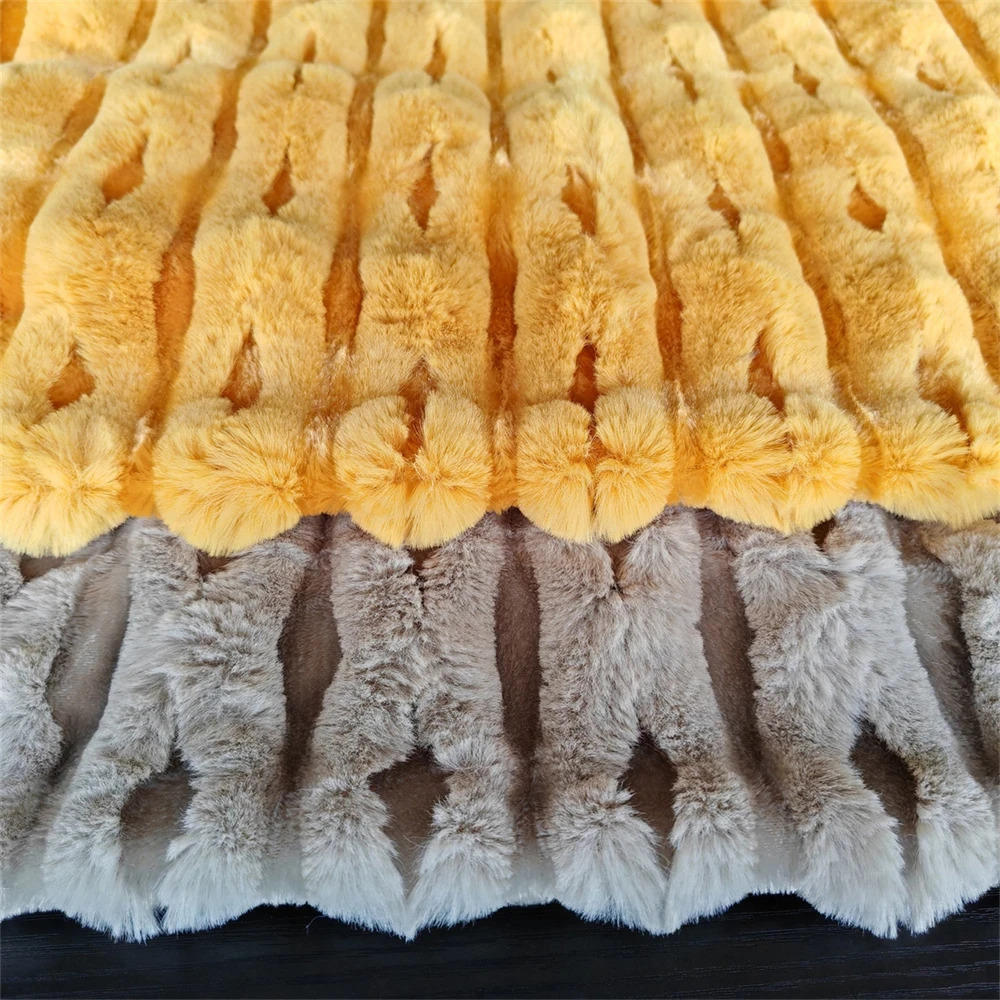 Производитель теплая мягкая плюшевая ткань из искусственного меха чистый цвет жаккардовая кролика/