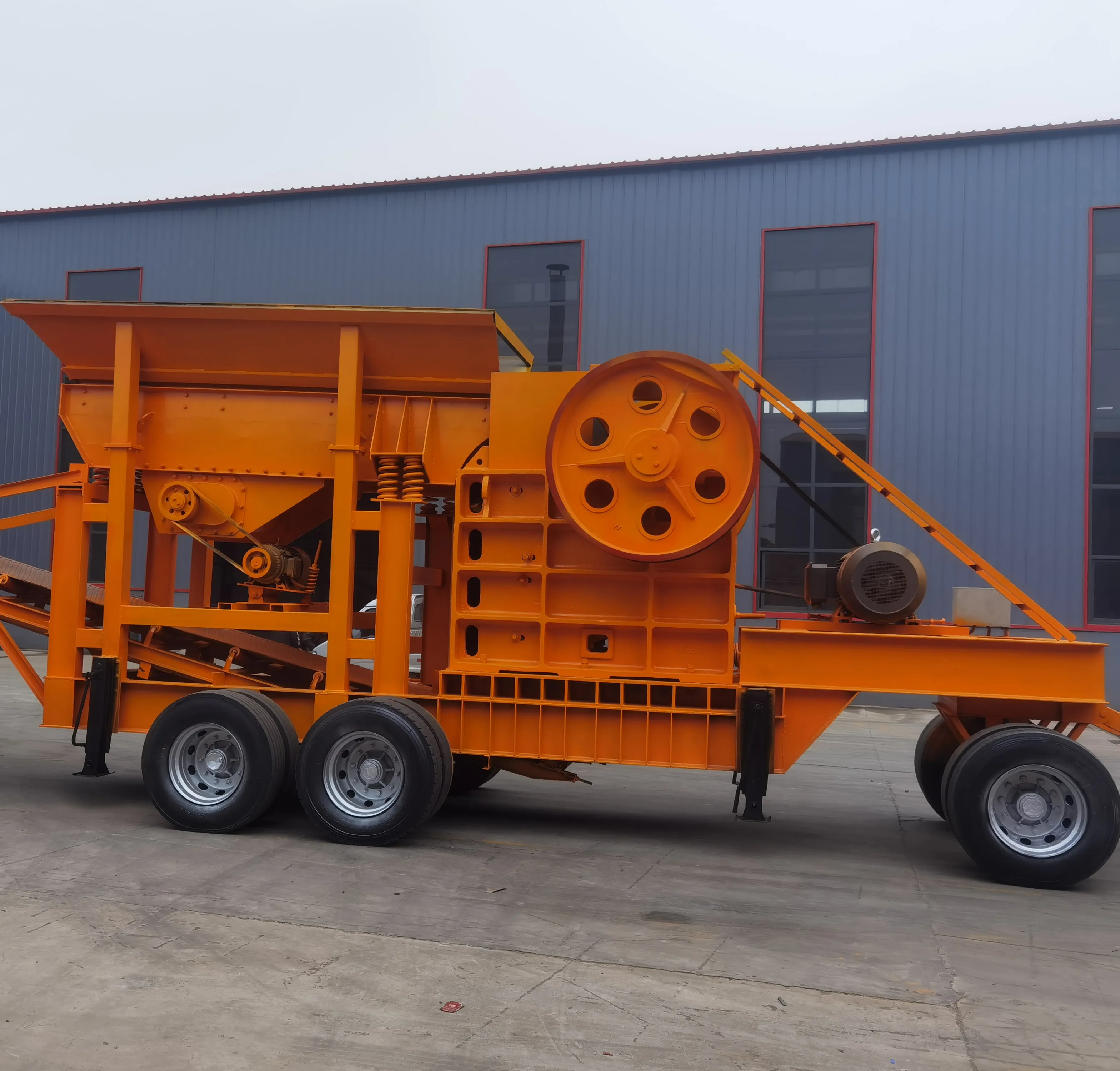 Stone Crusher Mobile Stone Hammer Crusher Portable Rock Crusher Price