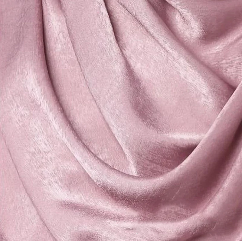 Новейший дизайн 2022 Лидер продаж в Малайзии сатиновый шарф мусульманский Мусульманский Женский бархатный Матовый шелковый пятнистый хиджаб