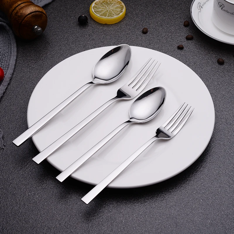  High Quality Luxury 24pcs 1810 Mirror Polished Stainless Steel Flatware