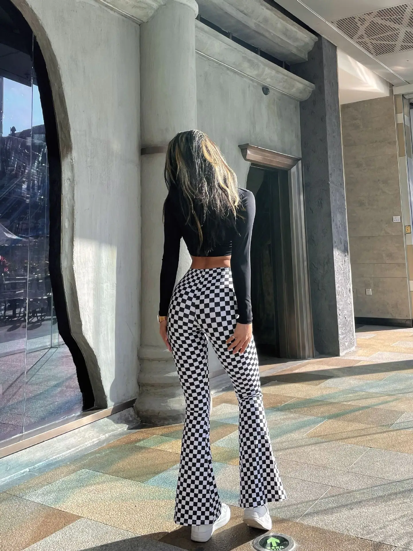 BSCI Manufacturer Fashion Nylon Plaid Wide Leg Bell Bottom Pants Sport Flare Leggings For Woman