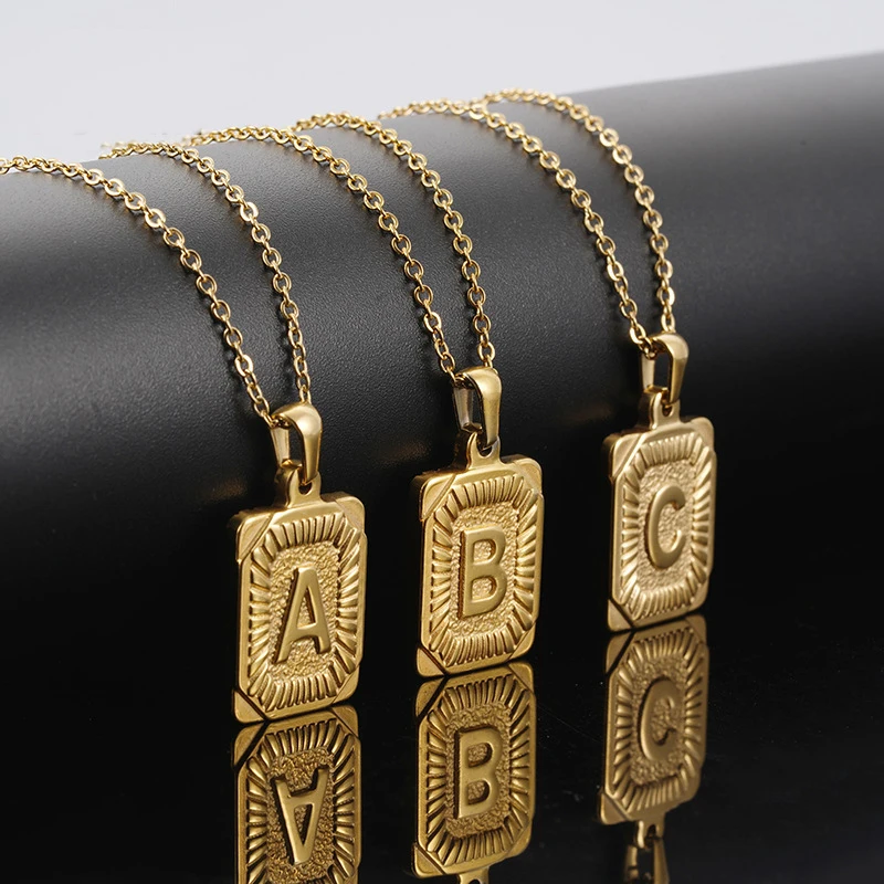 Minimalist Jewelry Stainless Steel Rectangle 26 Letter Pendant Necklace A-Z Alphabet Four-leaf Clover Nacre Shell Charm Necklace