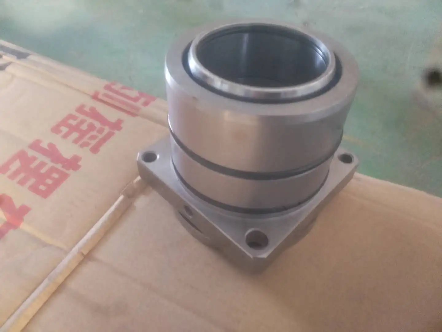 Putzmeister Junjin Q80 Q90 UPPER SEAL HOUSING with Seal Kit 027783009 401783 519127 BUSH Washer 27864009 274893001 Rear housing