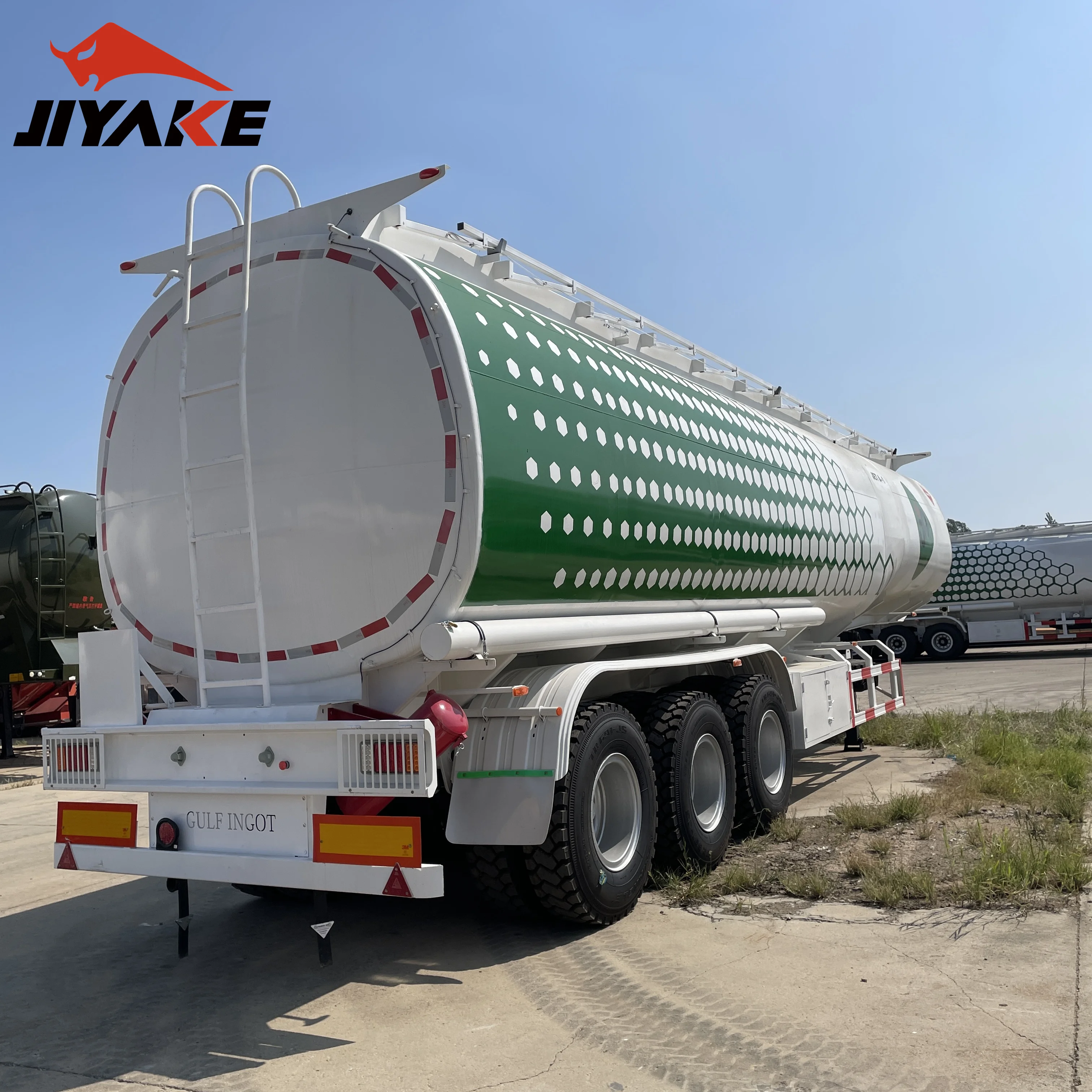 Brandnew 3 axle 40000L Petroleum/Diesel/Fuel/Crude Oil/Milk/Water/Gasoline Fuel Tank Trailer For Sale