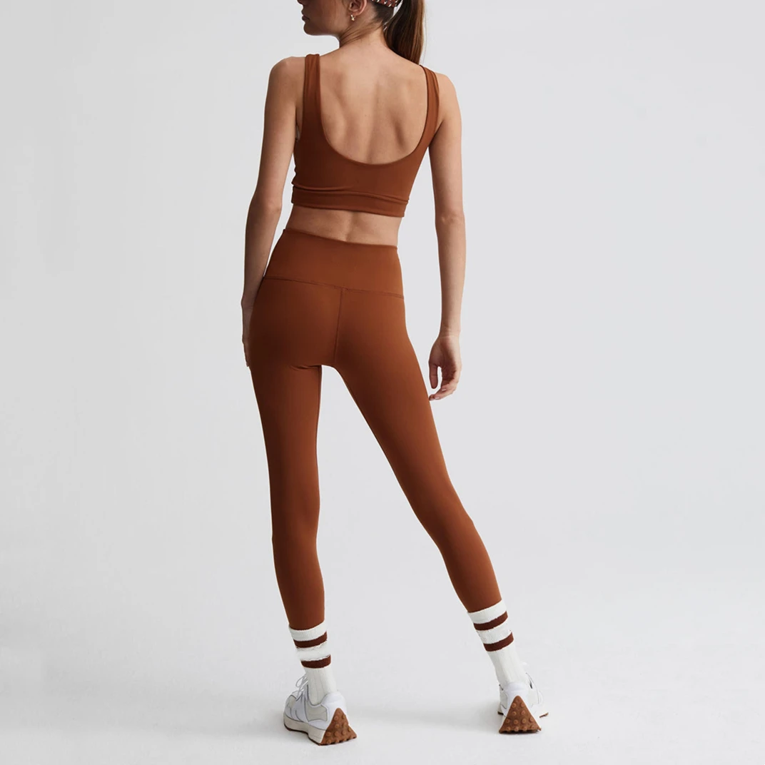 Wholesale Cute Fitting Running Yoga Outdoor Sportswear Women Clothing Active Wear Gym Fitness Sets