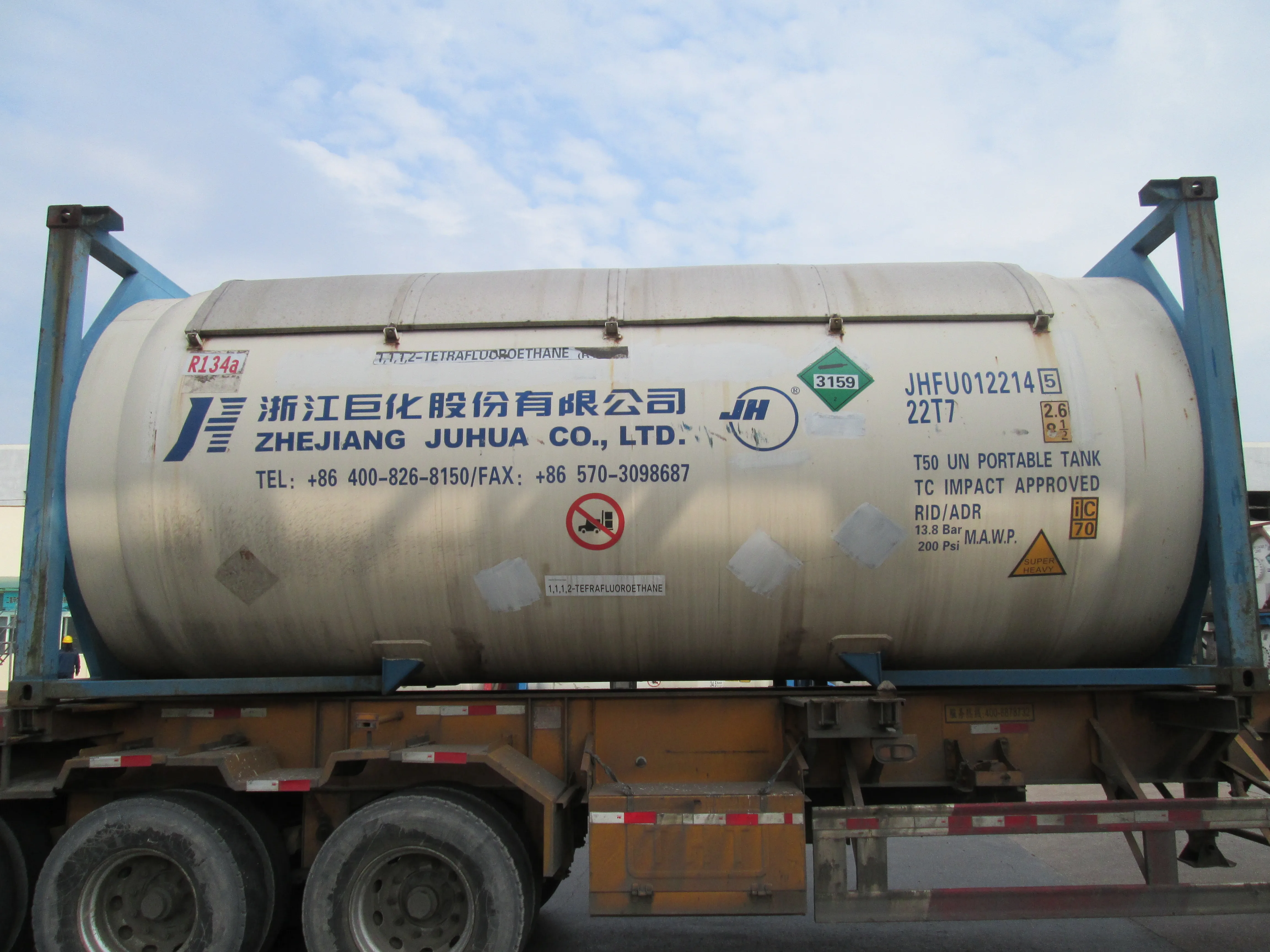 High Quality China Supplier Colorless Automotive AC R134A Refrigerant Gas