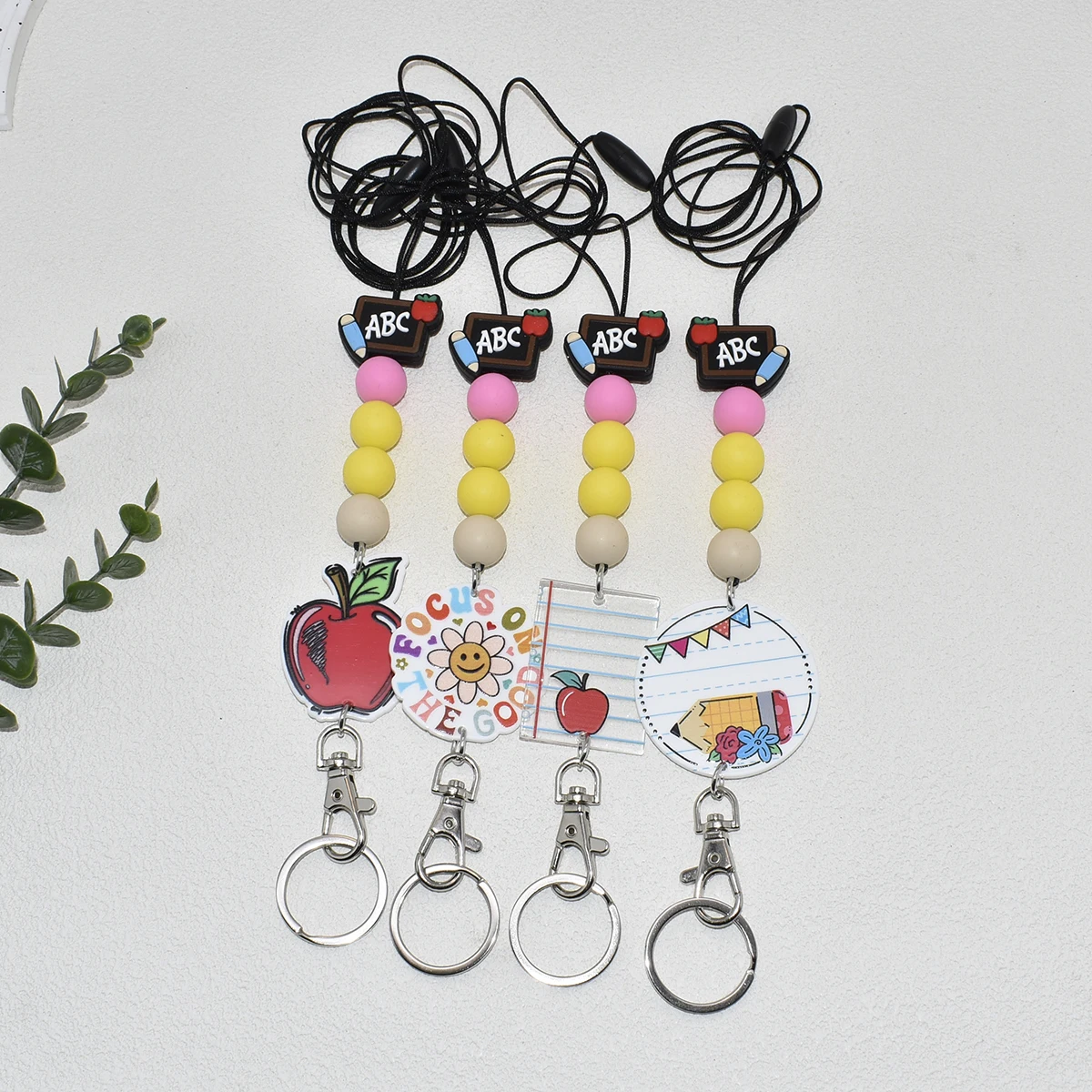Silicone blackboard Beads With Personalized Acrylic Charms Keychain Lanyard For teachers 2024 idea