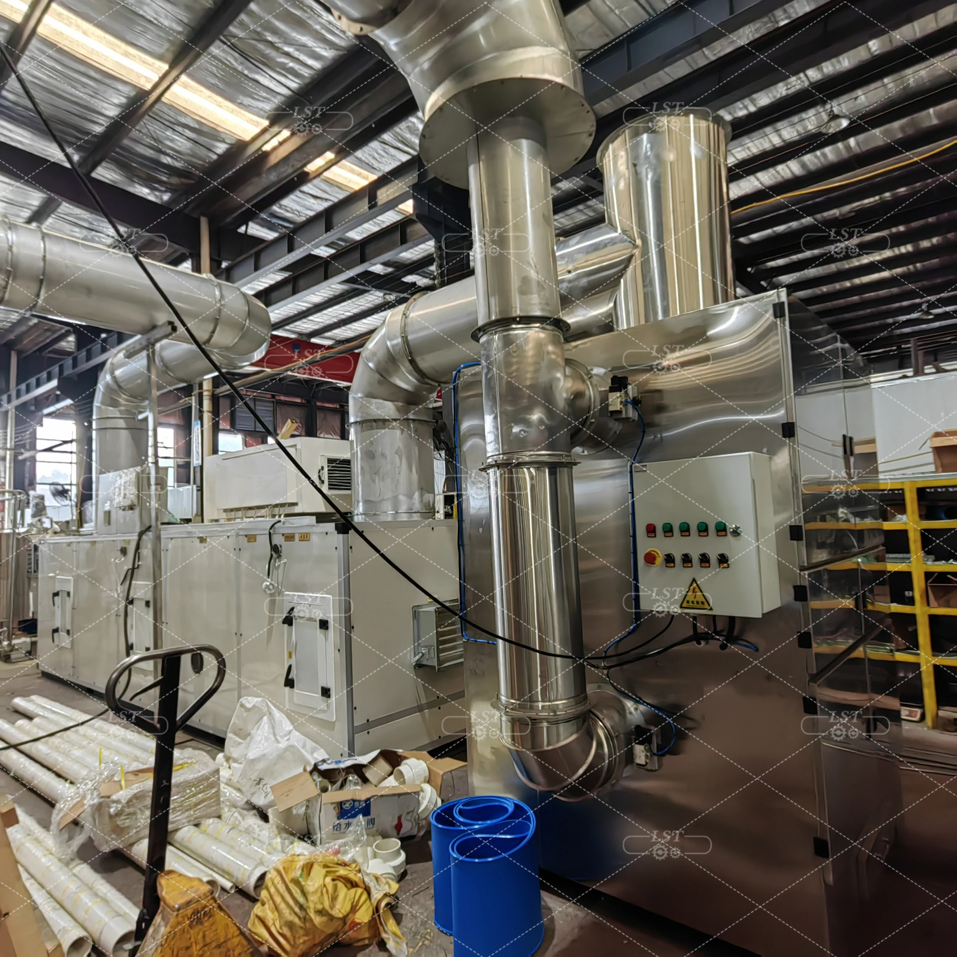 Высокоскоростная машина для нанесения покрытия на сахар миндаля с баком очистки