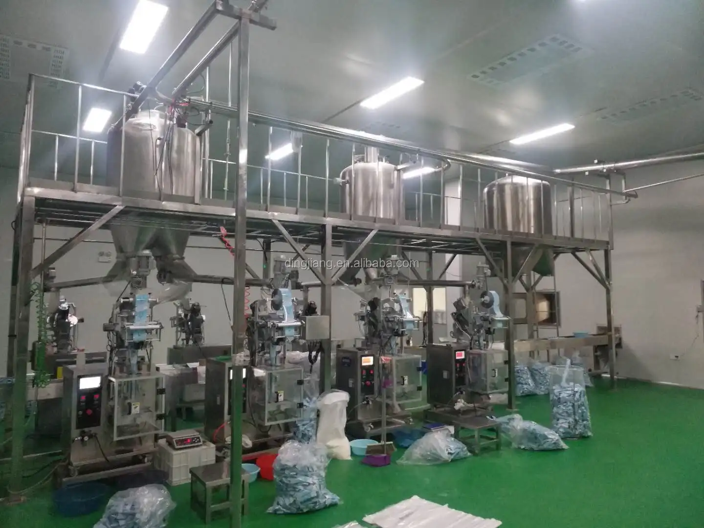 High Quality 20-250g Vertical Nuts Sachet Granular Packing Machine