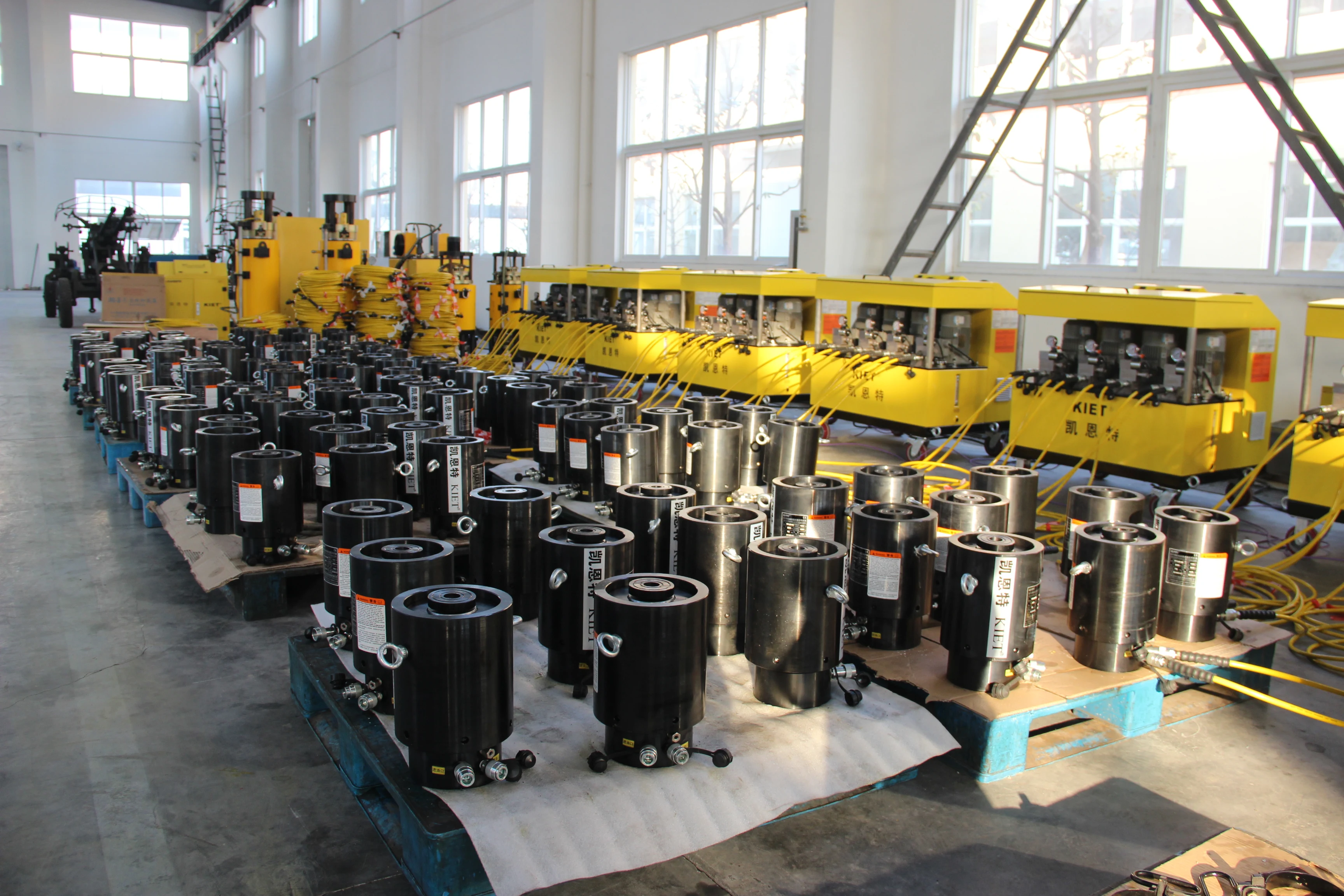 Jiangsu KIET 2500 TON PLC Multiple Points Hydraulic Synchronous Lifting System