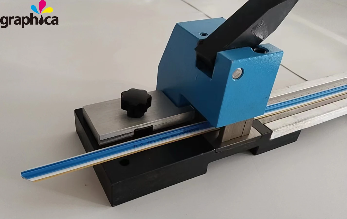 Best seller Manual creasing matrix Cutting Machines high quality Manual Operation Cutter