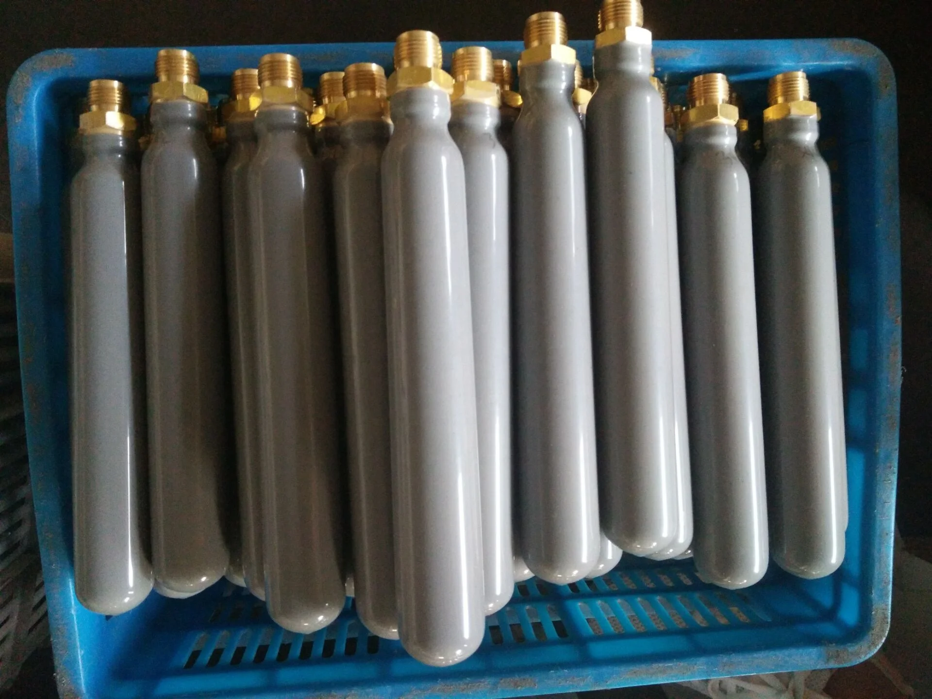 Filled/empty Co2 cartridge PVC coated 55grm 75grm 115grm 150grm for fire extinguisher with BS thread
