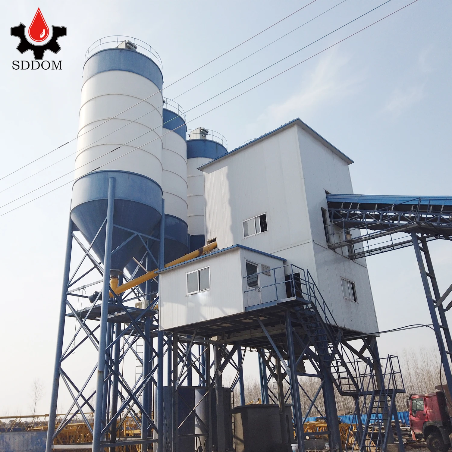 SDDOM Brand HZS25 to 240 m3/h  Mobile skip hopper and belt conveyor no foundation fixed concrete batching plant