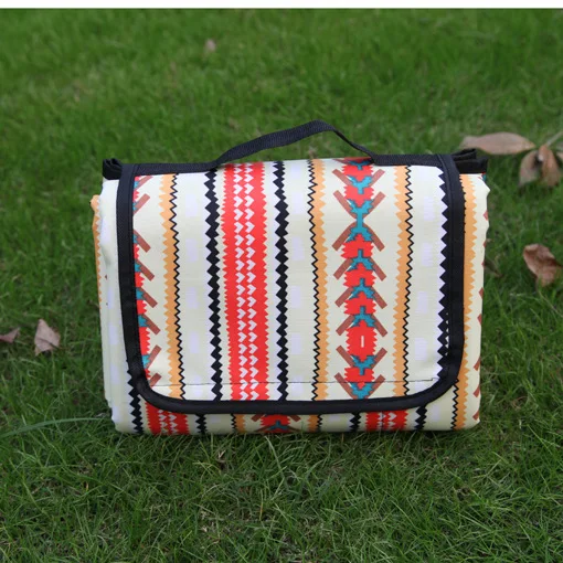 2023 fashion woven fabric picnic blanket waterproof camping mat thickened picnic mat custom