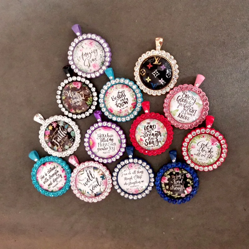 Оптовая продажа, Новое поступление, дизайнерские подвески для браслета с пользовательским логотипом