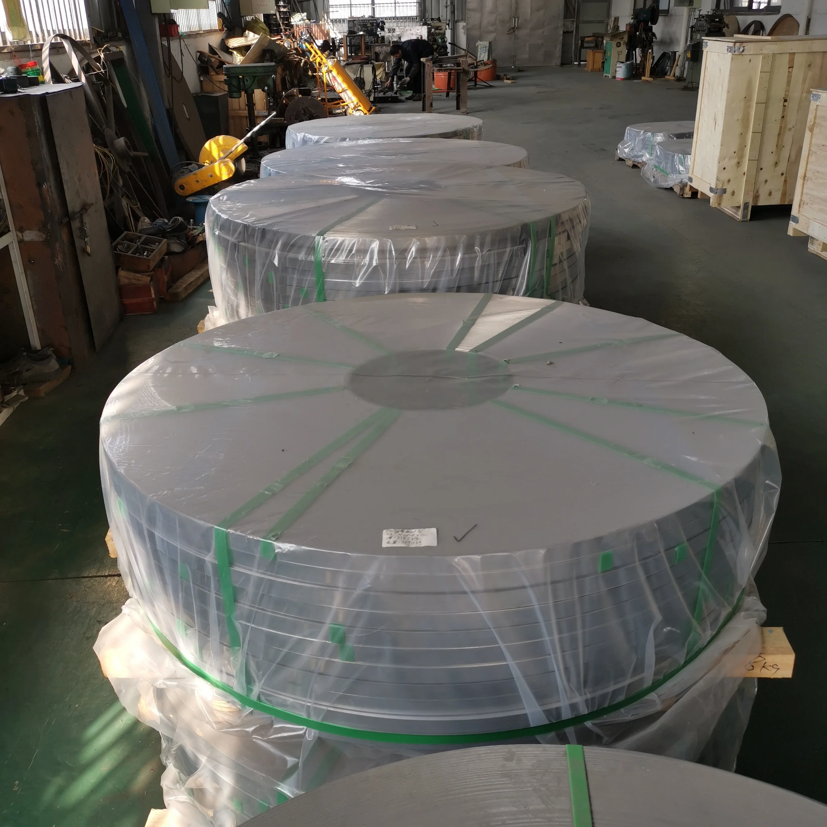 China Manufacturer Cheap Price Spring AISI SUS 430 301 310S 304L 316L 304 Decorative Stainless Steel Coil Strip