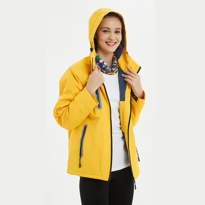 Winter Outdoor Male Soft shell Windbreaker Jacket Waterproof Thermal Mountain Climbing Sports Anti-UV Fleece Breathable Jacket