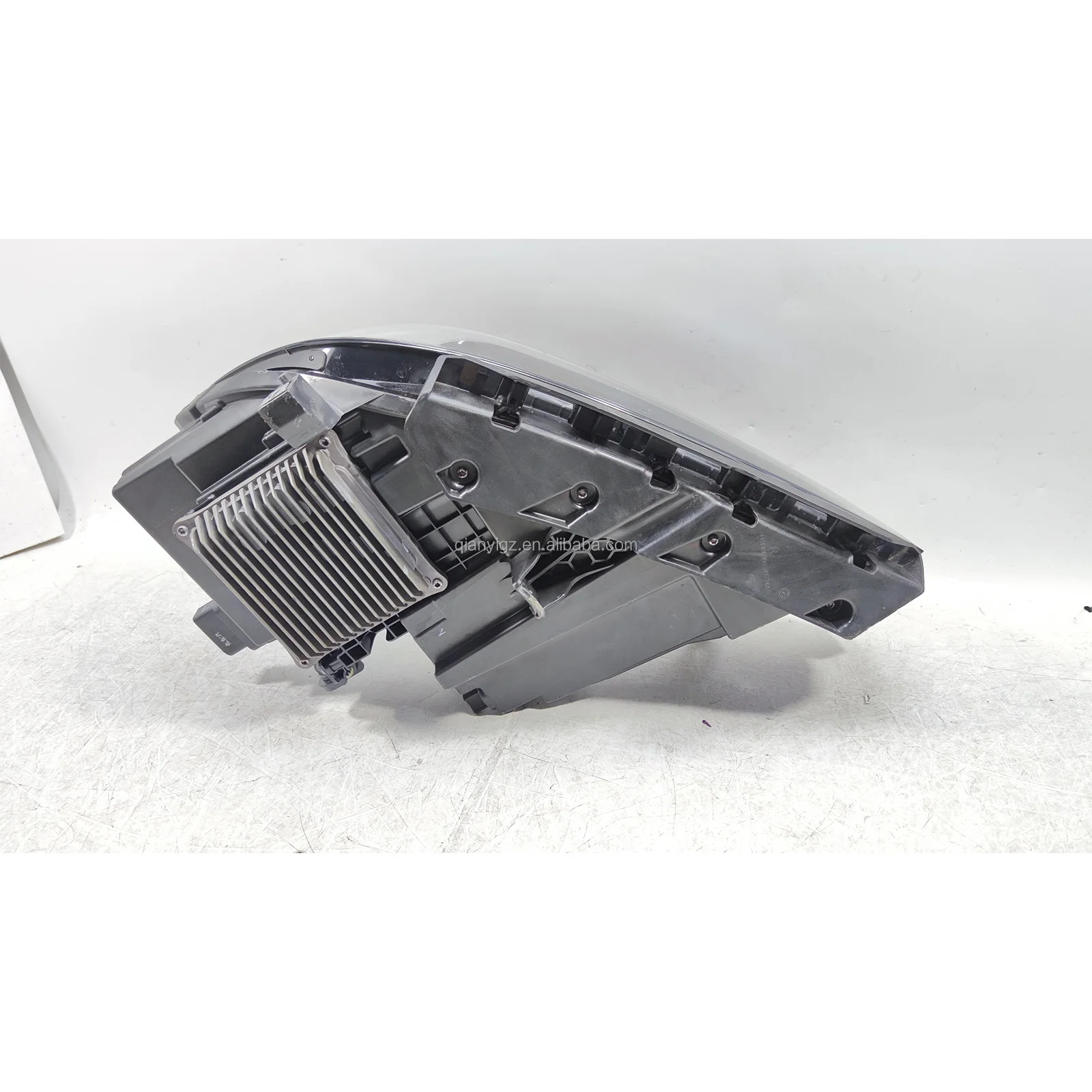 Сделано в Китае Автомобильный светодиодный налобный фонарь Hongqi геометрический луч оригинальный сборе разборная деталь система освещения H9