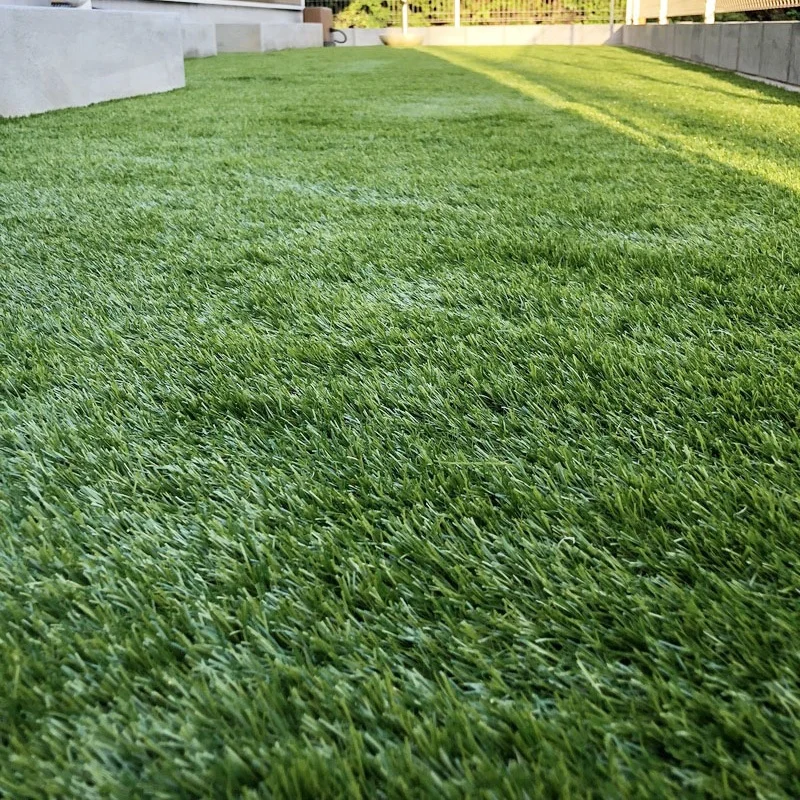 Stock PE PP Synthetic artificial  grass Chinese  supplier synthetic turf grass for garden landscaping