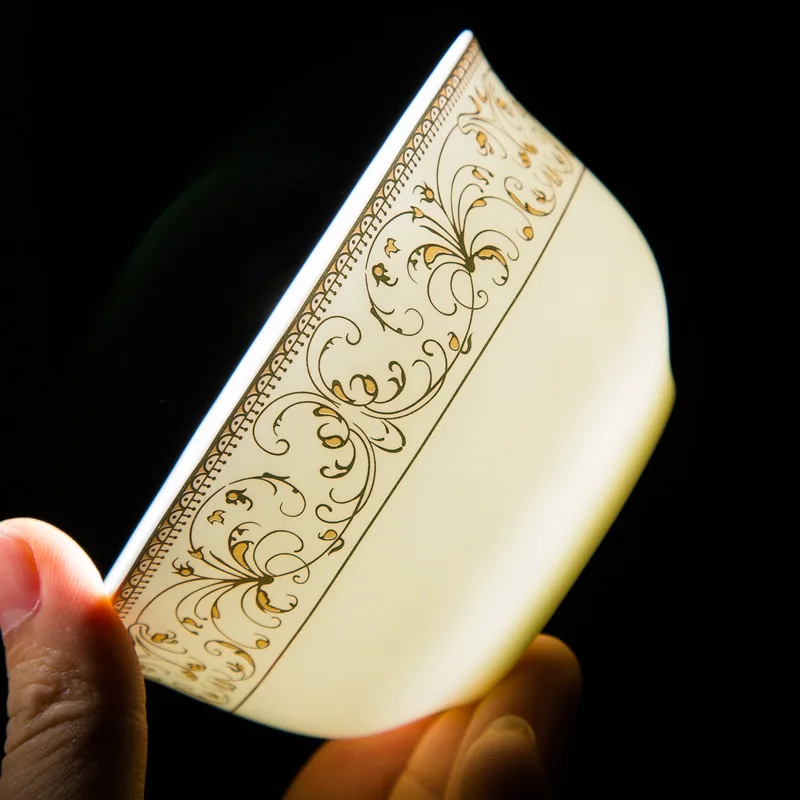 European Style 60 pcs Luxury Gold Edged Ceramic High Quality Bone Porcelain Royal Dinnerware Set