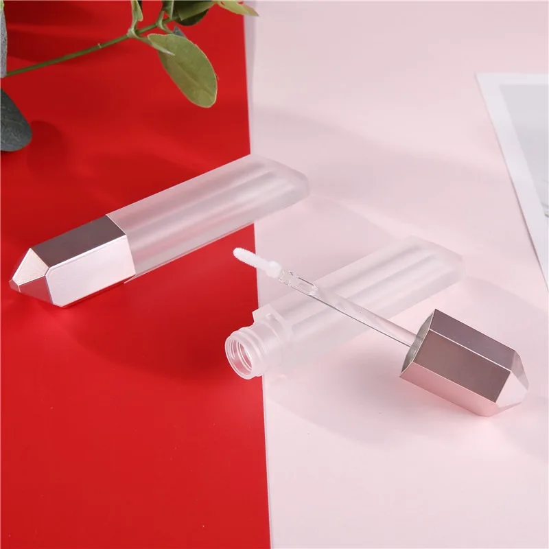 Exquisite Transparent Lip Gloss Empty Tube Wholesale Customized Logo Transparent Lip Gloss Tube Customized Round Lipstick Bottle